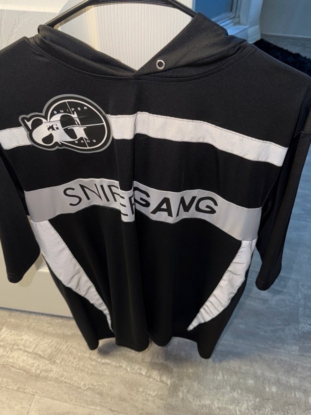 Men's Black & White Short Sleeve Hoodie Tee - SniferSang Logo